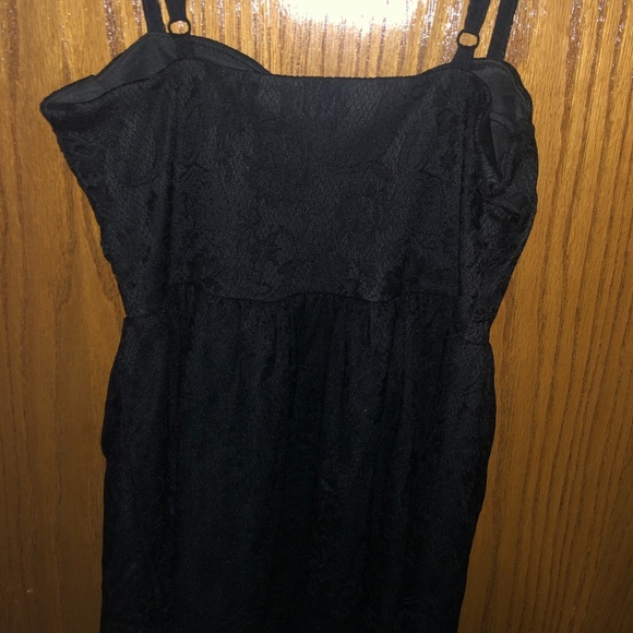 Charlotte Russe Baby Doll Tank Top - Picture 3 of 3